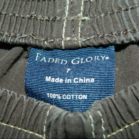 Brown Cargo Shorts Size 7 - Picture 3 of 3